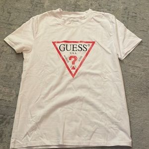White guess logo tee - women size small NWOT